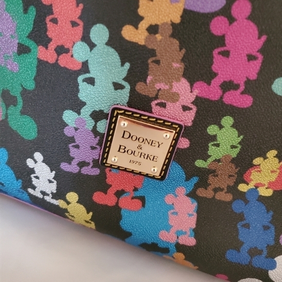 NWT Disney Dooney & Bourke Mickey Silhouette 10th Anniversary Large Tote - Picture 8 of 10